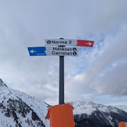 PXL_20251220_082423654