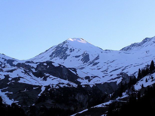 27-4-8 - La pointe de lanserlia