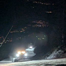 PXL_20251226_171547108.NIGHT