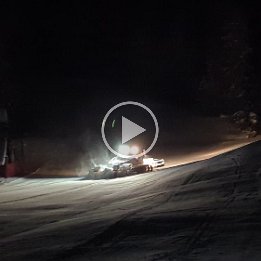 PXL_20251121_180054321