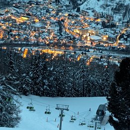 PXL_20260218_172815324.NIGHT