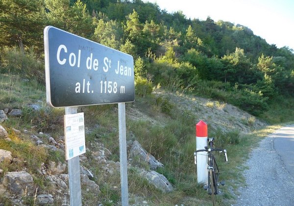 17-8-9 - Carré de cols en Drôme Provençale