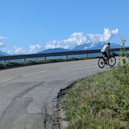 PXL_20260822_075248710