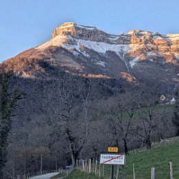 PXL_20260401_172537633