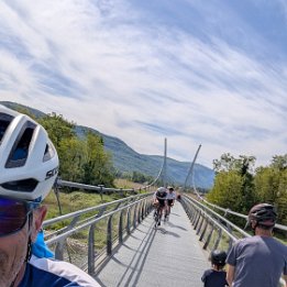 PXL_20260426_093823338