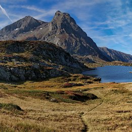 [Group 0]-IMG_20180915_103200_IMG_20180915_103209-6 images Kolor stitching | 6 pictures | Size: 10471 x 4076 | Lens: Standard | RMS: 3.28 | FOV: 134.22 x 49.00 ~ -1.14 | Projection: Cylindrical | Color: LDR |