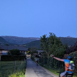 PXL_20260421_185444954