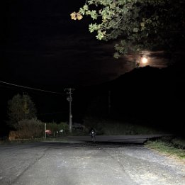 PXL_20260929_191858327